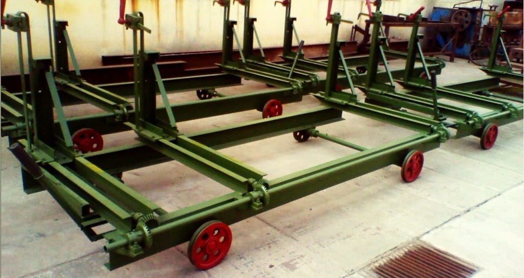 3米瑞福祥手推帶鋸機跑車